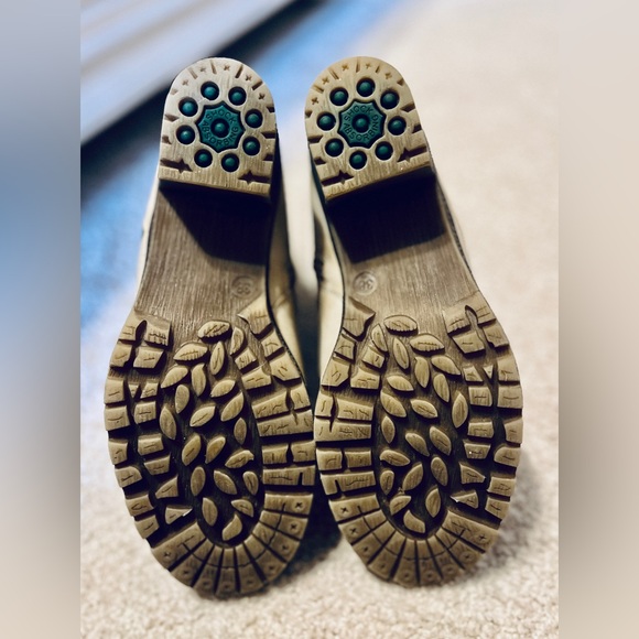 Spring Step Ankle boots NEW worn once for indoor pictures size 38 light beigh - Picture 7 of 13